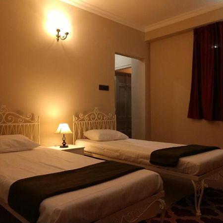 Rockski Boutique Bed & Breakfast Shillong Exterior photo